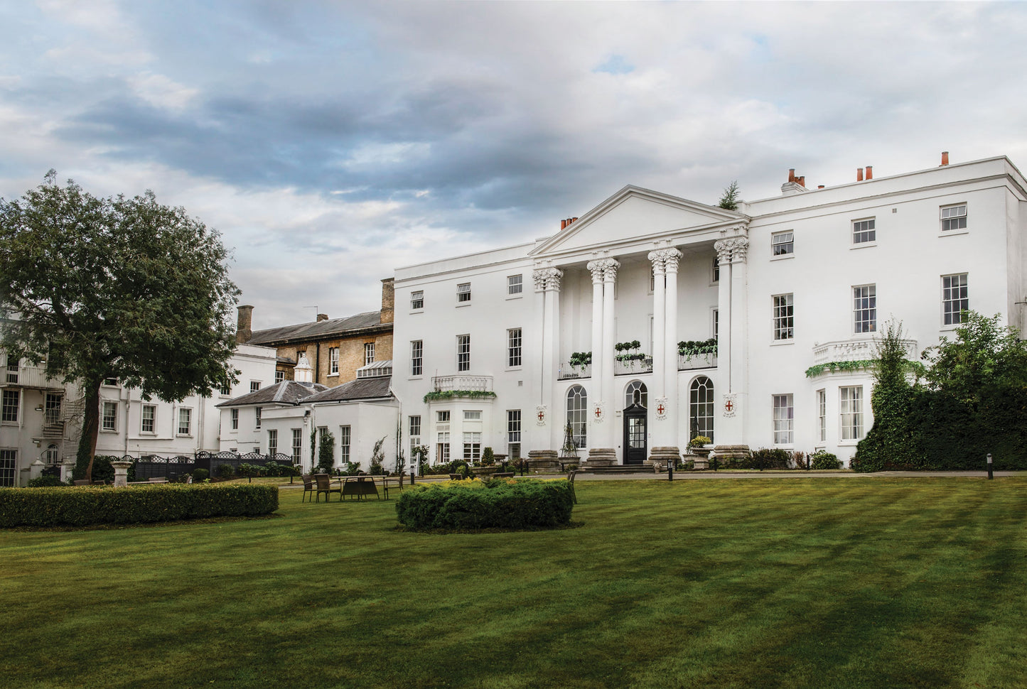 Summit - Hotel Stay Friday 11th Sept